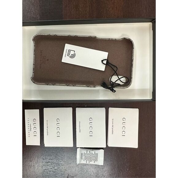 Authentic Gucci GG Supreme Ophidia iPhone X/XS case - Picture 7 of 10